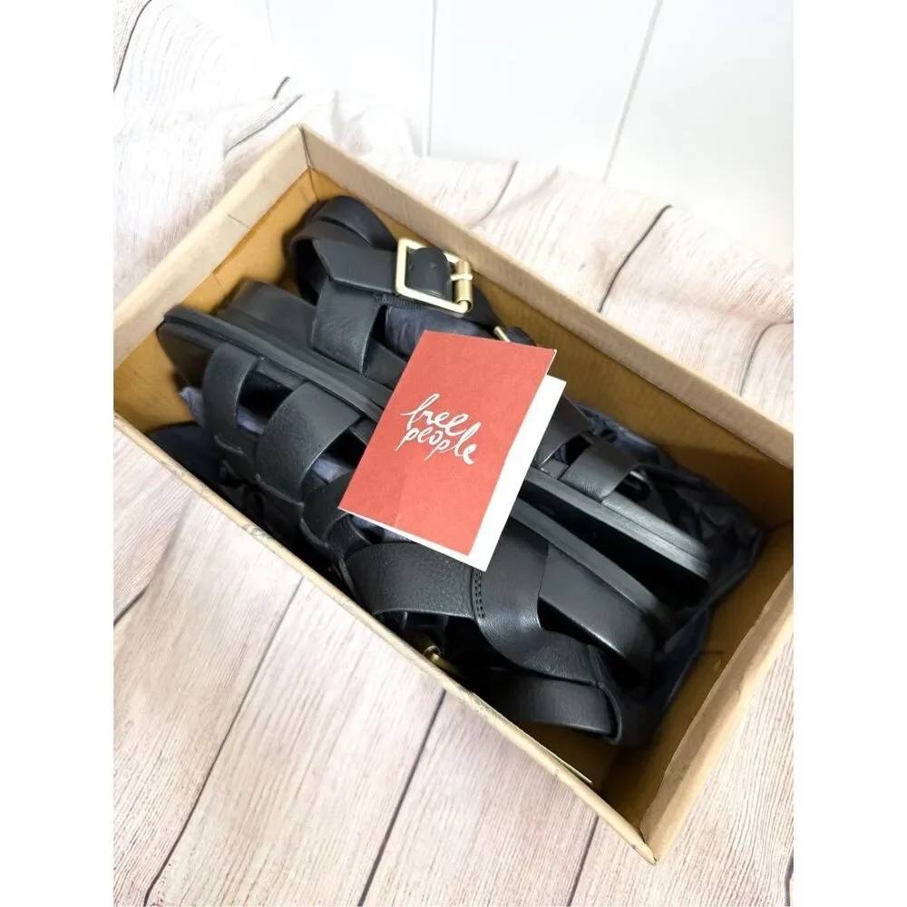NIB Free People Hooked Fisherman Sandals Black Size 7‎ New - Picture 10 of 10